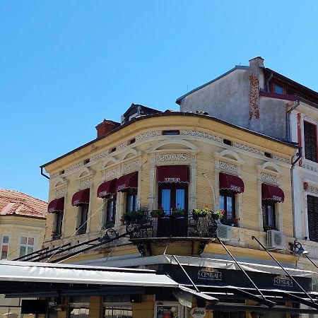 City House Central Bitola Esterno foto