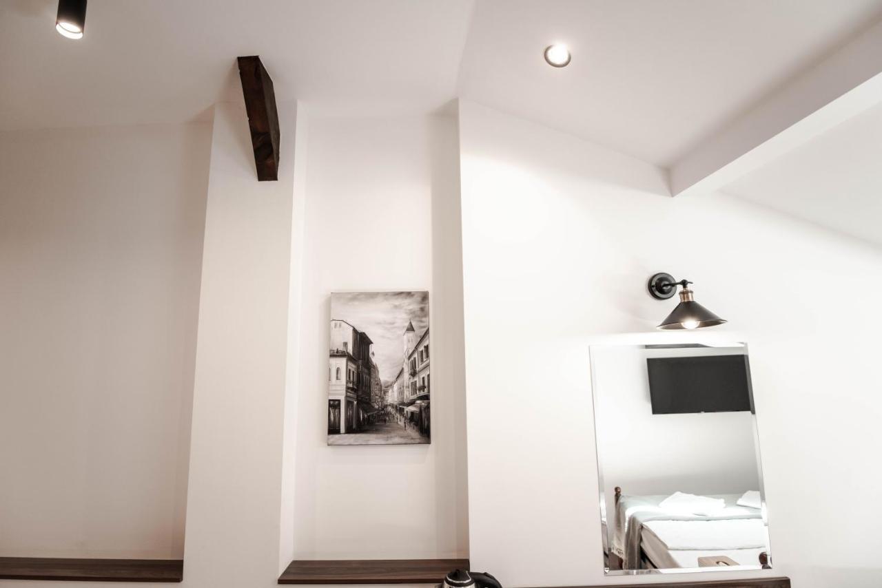 City House Central Bitola Esterno foto