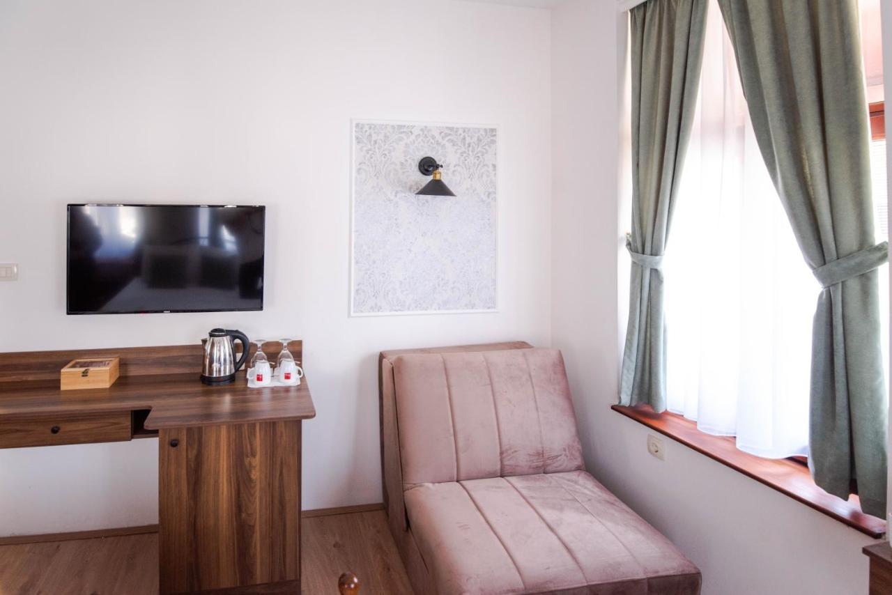City House Central Bitola Esterno foto